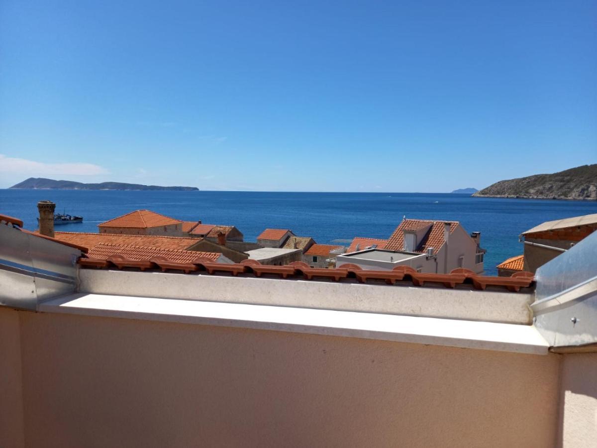 Seaview Suites Ondina Komiža Exterior foto